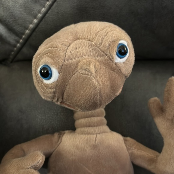 E.T. 12" Plush  The Extra Terrestrial Vintage Halloween - Picture 2 of 8